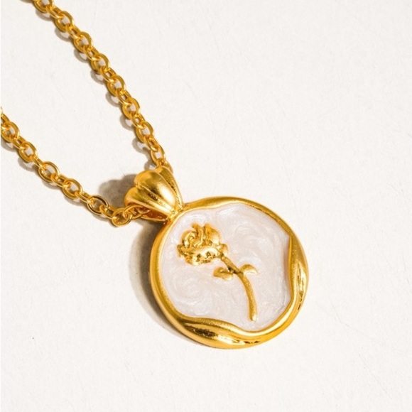 18K Rose Coin Necklace - Picture 2 of 3